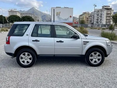 Usata Land Rover Freelander 2 160 CV (117 kW) 2011 Grigio SUV