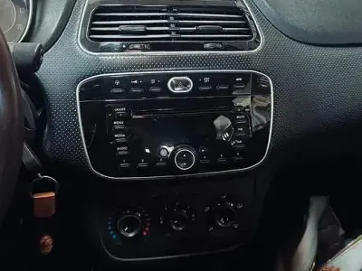 Usata Fiat Punto Evo 75 CV (55 kW) 2011 Utilitaria