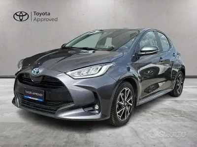 Usata Toyota Yaris Hybrid Trend 2023 Grigio Berlina
