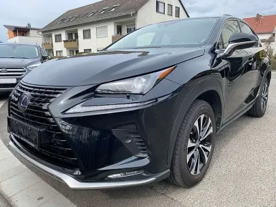 Usata Lexus NX300h 109 CV (80 kW) 2019 SUV
