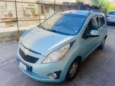 Usata Chevrolet Spark 68 CV (50 kW) 2011 Bluazzurro Utilitaria