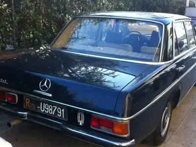 Usata Mercedes 200 1960 Blu Berlina