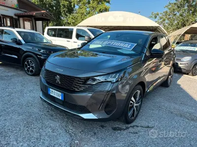 Usata Peugeot 3008 Allure 131 CV (96 kW) 2023 Grigio SUV