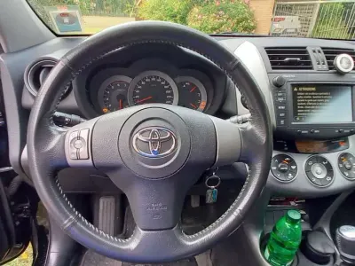 Usata Toyota RAV4 136 CV (100 kW) 2008 SUV