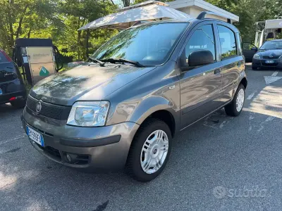 Usata Fiat Panda Classica 77 CV (56 kW) 2012 Grigio Utilitaria