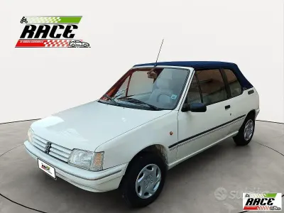Usata Peugeot 205 79 CV (58 kW) 1990 Bianco Cabrio