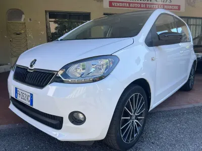 Usata Skoda Citigo Design Edition 60 CV (44 kW) 2017 Candy white / deep black Utilitaria