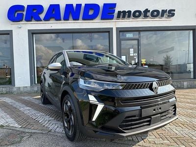 Nuova Renault Captur Techno 100 CV (73 kW) 2025 Grigio SUV