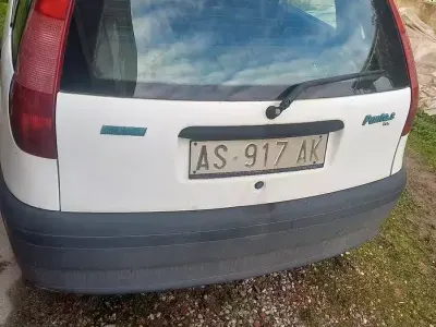 Usata Fiat Punto 54 CV (39 kW) 1994 Bianco Berlina