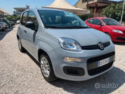 Usata Fiat Panda 69 CV (50 kW) 2020 Grigio Utilitaria