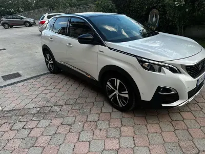 Usata Peugeot 3008 GT-line 131 CV (96 kW) 2020 Bianco SUV