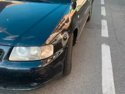 Usata Audi A3 130 CV (95 kW) 2003 Bluazzurro Utilitaria
