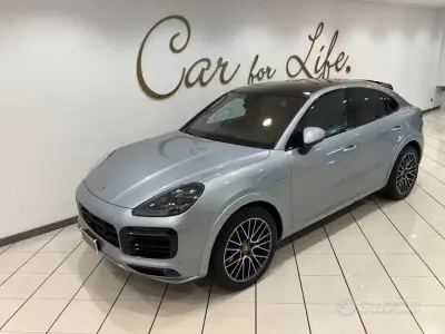 Usata Porsche Cayenne 340 CV (250 kW) 2020 Grigio SUV