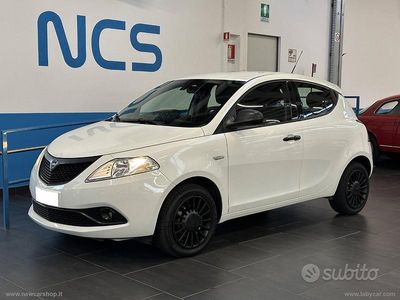 Usata Lancia Ypsilon S 69 CV (50 kW) 2019 Bianco Utilitaria