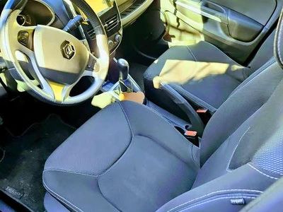 Usata Renault Clio GrandTour 75 CV (55 kW) 2015 Nero Station wagon