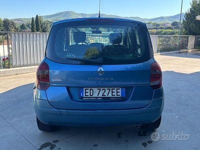 Usata Renault Grand Modus 105 CV (77 kW) 2010 Monovolume