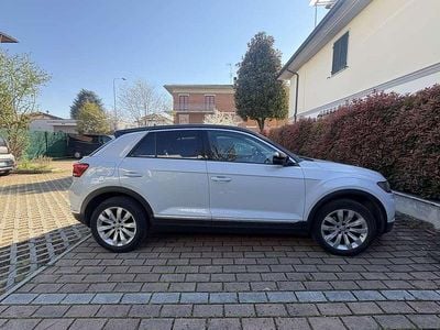 Usado VW T-Roc Advance 116 HP (85 kW) 2018 Branco SUV