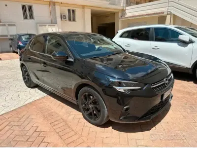Usata Opel Corsa Elegance 101 CV (74 kW) 2020 Nero Utilitaria