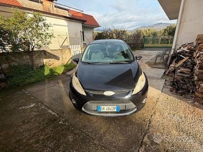 Usata Ford Fiesta 95 CV (69 kW) 2009 Nero Berlina