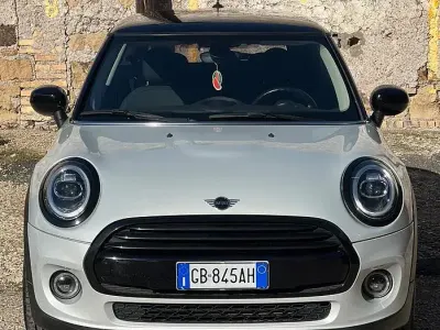 Usata Mini Cooper 150 CV (110 kW) 2020 Grigio Utilitaria