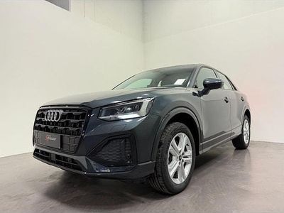 Usata Audi Q2 Comfort 150 CV (110 kW) 2024 Grigio manhattan metallizzato SUV
