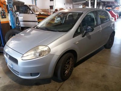 usata Fiat Grande Punto 5p 1.4 Active Gpl 77cv