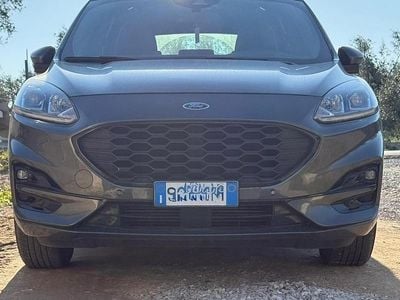 Usata Ford Kuga 120 CV (88 kW) 2022 SUV
