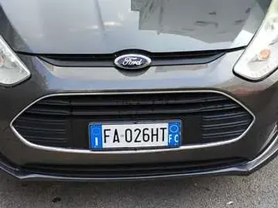 Usata Ford B-MAX Business Edition 86 CV (63 kW) 2015 Grigio Monovolume