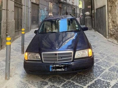 Occasion Mercedes C220 Elegance 145 ch (106 kW) 2001 Bleue Break