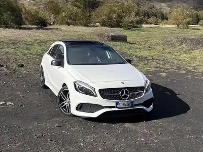Usata Mercedes A220 AMG 177 CV (130 kW) 2017 Utilitaria