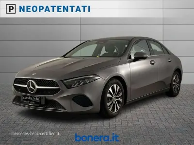 Usata Mercedes A180 Advanced 136 CV (100 kW) 2023 Grigio Berlina