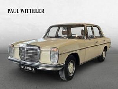 Usata Mercedes 200 95 CV (69 kW) 1972 Beige Berlina