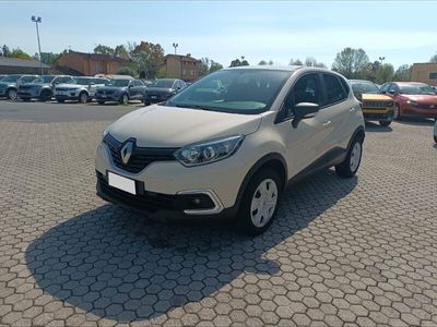 usata Renault Captur 0.9 TCe 12V 90 CV Start&Stop Zen del 2017 usata a Massarosa