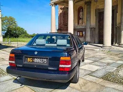 Usata Lancia Thema 120 CV (88 kW) 1987 Blu Berlina