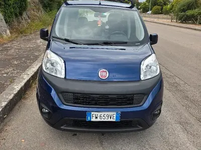 Usata Fiat Qubo 80 CV (58 kW) 2019 Bluazzurro Monovolume