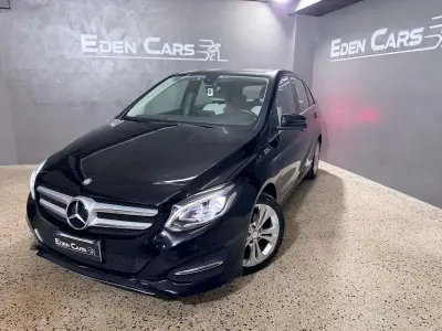 Usata Mercedes B180 Premium 109 CV (80 kW) 2016 Nero Utilitaria