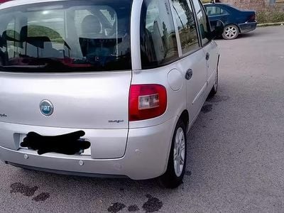 Usata Fiat Multipla 120 CV (88 kW) 2007 Grigio Monovolume