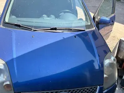 Usata Ford Fiesta Ghia 68 CV (50 kW) 2007 Utilitaria
