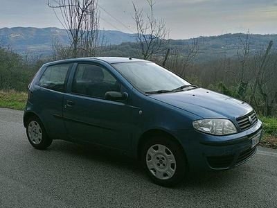 Usata Fiat Punto 2003 Blu Berlina