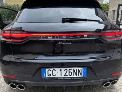 Usata Porsche Macan 245 CV (180 kW) 2020 Nero SUV