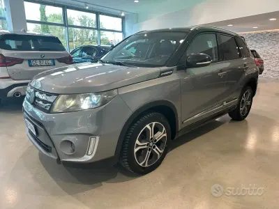 Käytetty Suzuki Vitara 120 HP (88 kW) 2015 Harmaa Katumaasturi