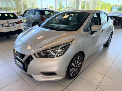 Gebraucht Nissan Micra Acenta 71 PS (52 kW) 2017 Grau Kleinwagen