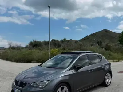 Usata Seat Leon FR 184 CV (135 kW) 2013 Grigio Berlina