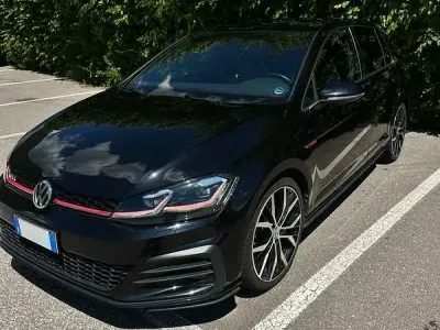 Usata VW Golf VII GTI 230 CV (169 kW) 2017 Nero Berlina