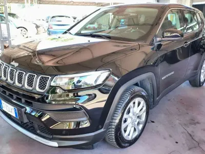 Usata Jeep Compass Summit 131 CV (96 kW) 2024 Nero SUV