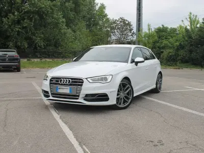 Usata Audi A3 Ambiente 300 CV (220 kW) 2013 Bianco Berlina
