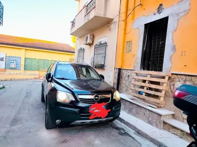 Usata Opel Antara 150 CV (110 kW) 2007 Nero SUV