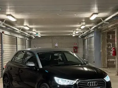 Usata Audi A1 116 CV (85 kW) 2016 Nero Utilitaria