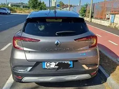 Usata Renault Captur Intens 92 CV (67 kW) 2021 SUV