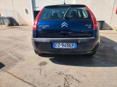 Usata Citroën C4 110 CV (80 kW) 2005 Blu Berlina